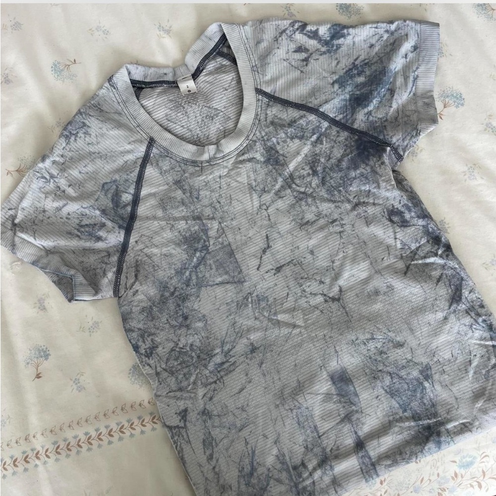 Lululemon Swiftly Tech Tee